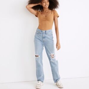 Madewell Women’s Baggy Straight Jeans in Earlhurst Wash Ripped Edition Size 25